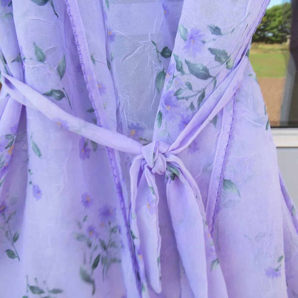 NWT VINTAGE  sheer floral print robe L